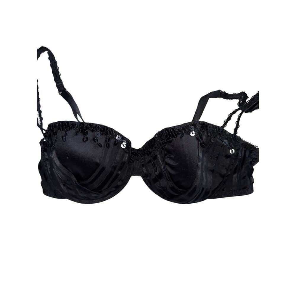 VICTORIAS SECRET VERY SEXY SIZE 34C